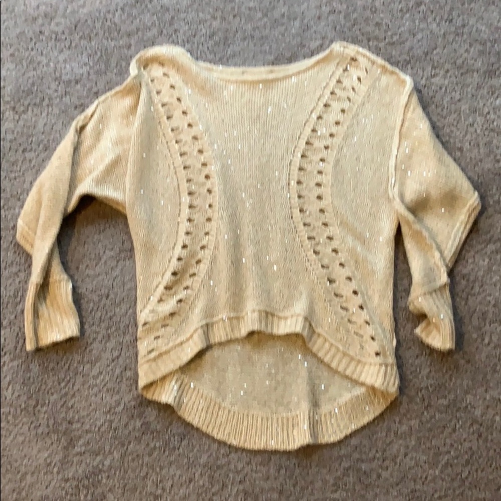 Sweater small